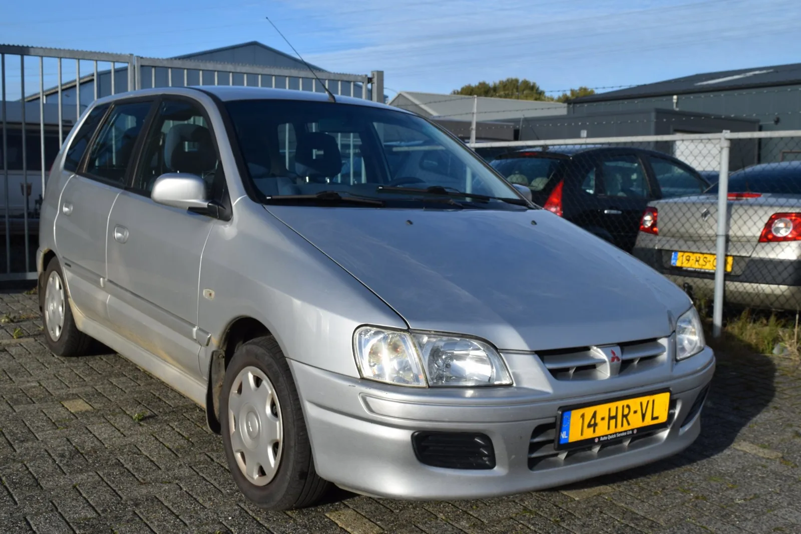 Mitsubishi Space Star (2001) — foto 1