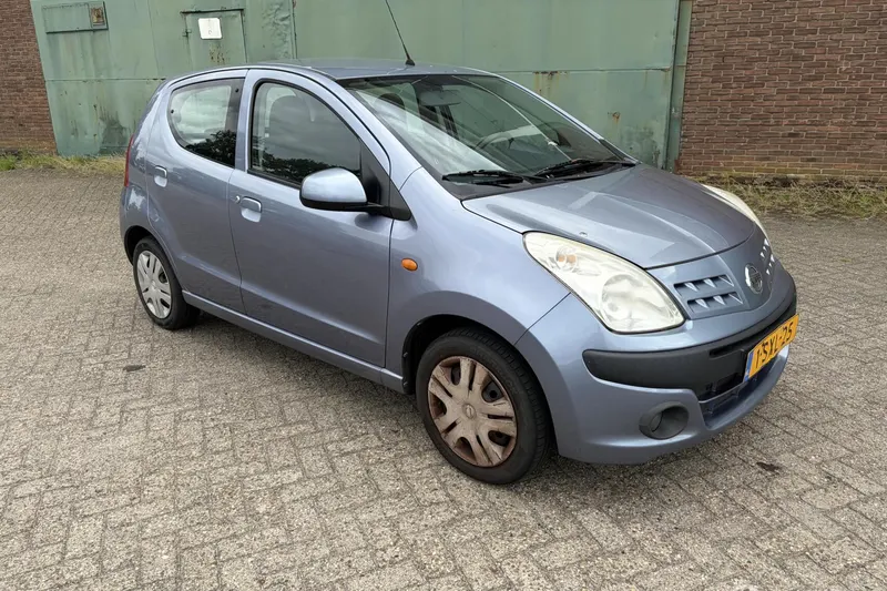 Nissan Pixo (2009)
