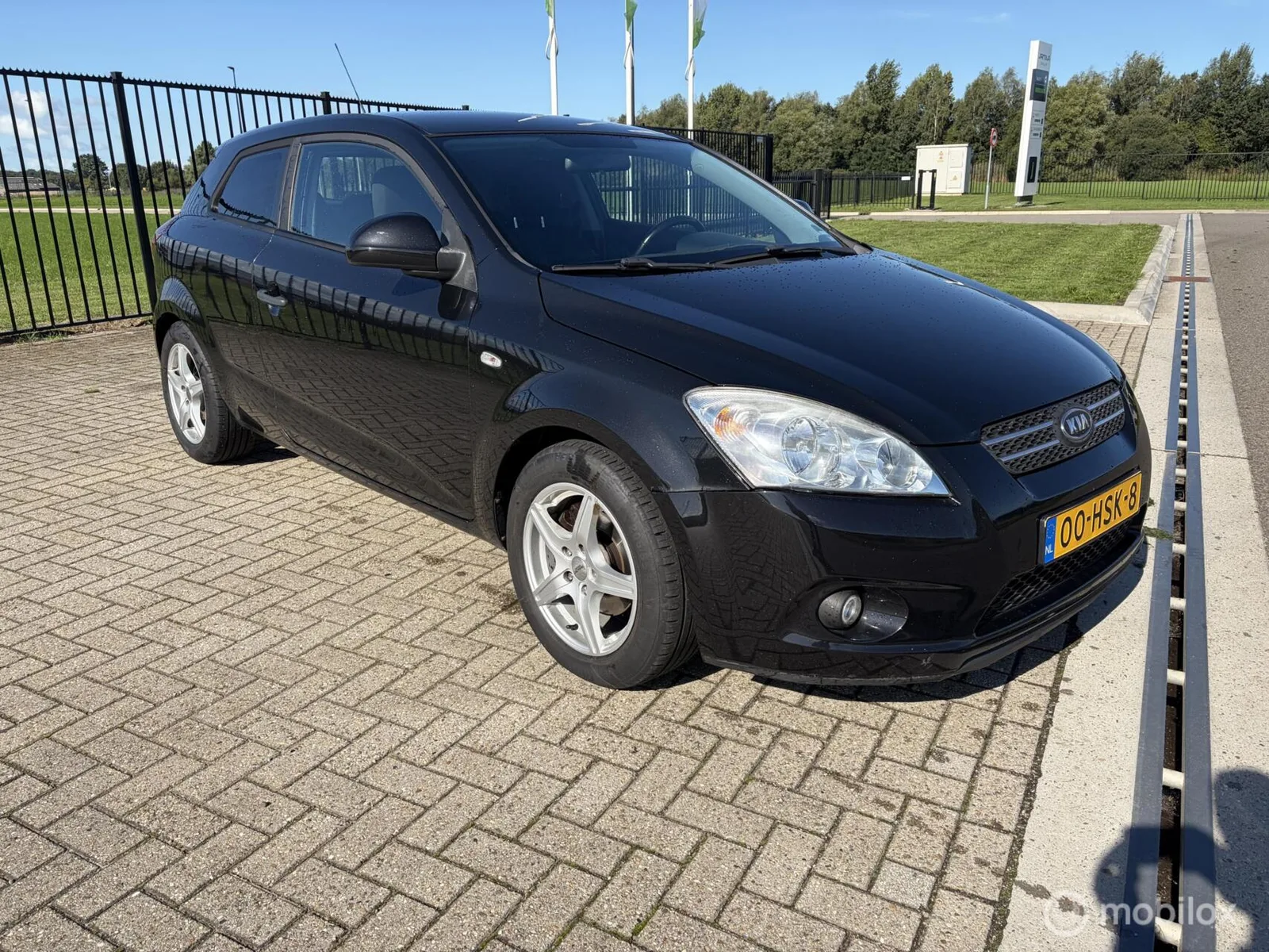 Kia ProCeed (2009) — foto 1