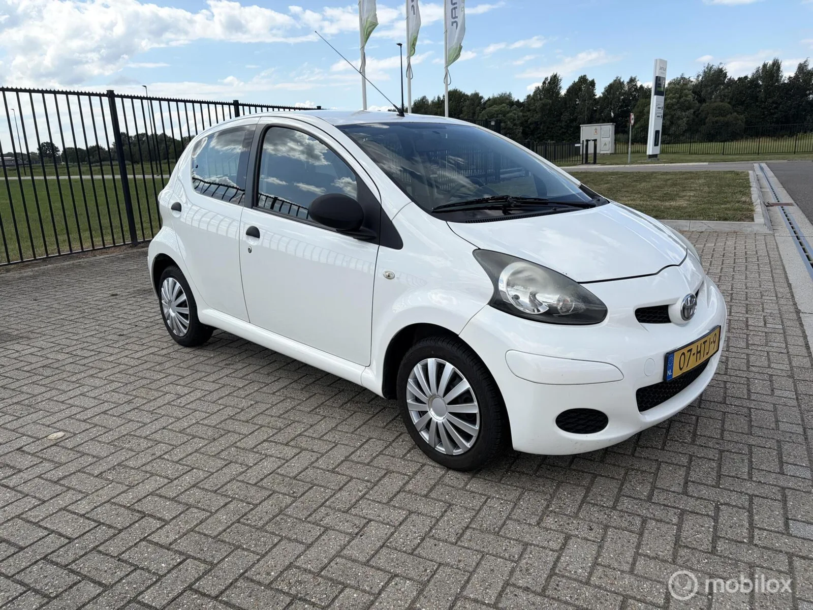 Toyota Aygo (2009) — foto 1