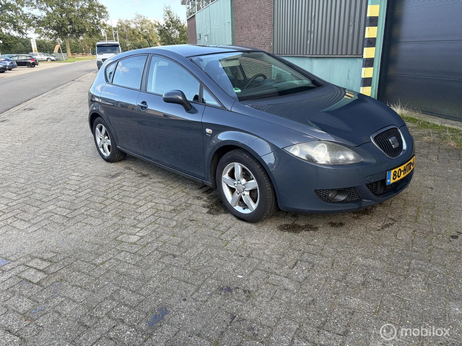 SEAT Leon (2009) — foto 1