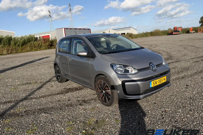 Volkswagen Up! (2018)