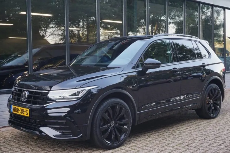 Volkswagen Tiguan (2023)