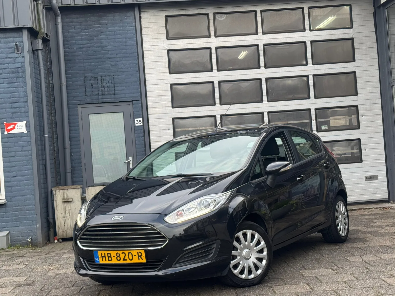 Ford Fiesta (2015) — foto 1