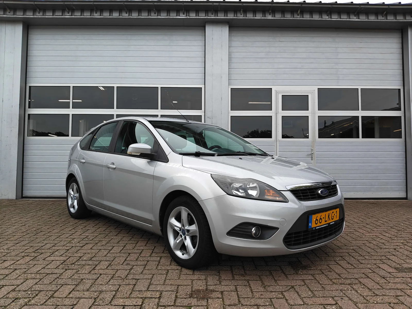 Ford Focus (2010) — foto 1