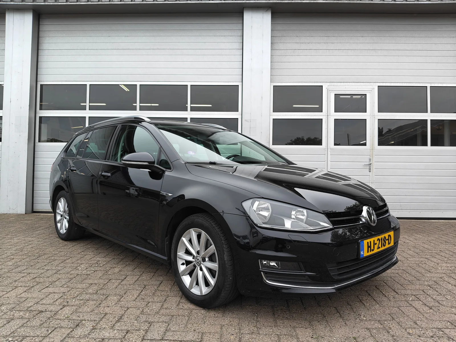Volkswagen Golf (2015) — foto 1