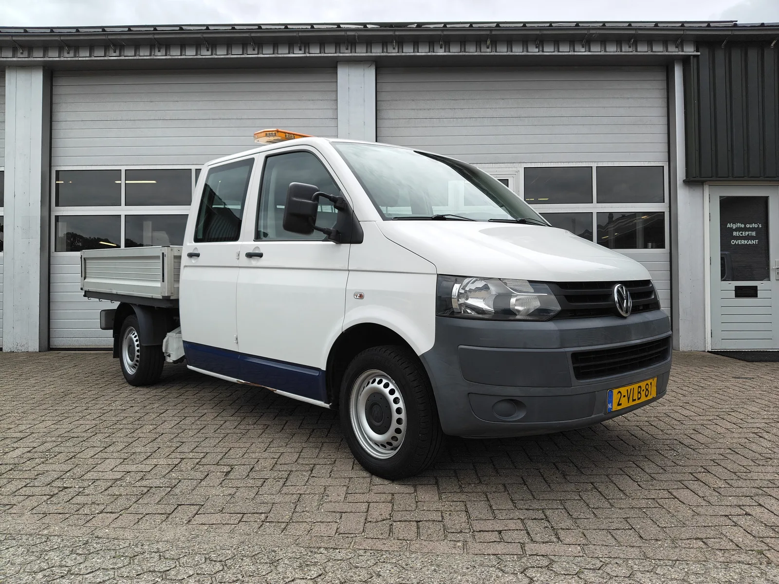 Volkswagen Transporter (2011) — foto 1