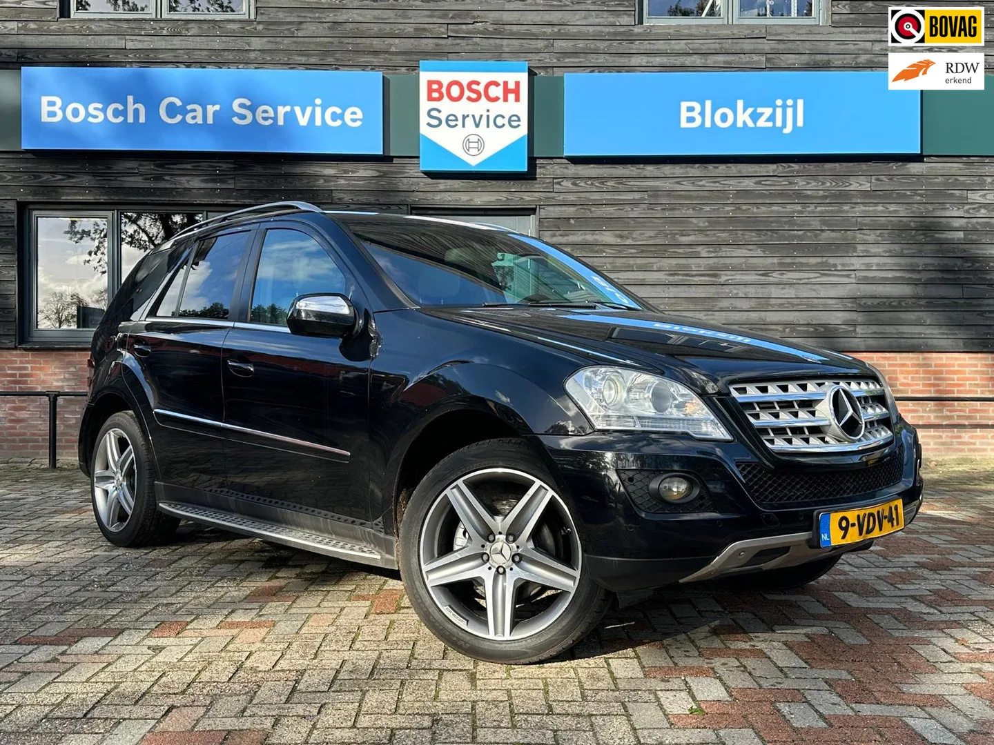 Mercedes-Benz M-Klasse (2009) — foto 1