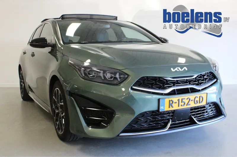 Kia ProCeed (2022)