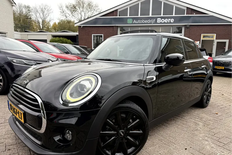 MINI Cooper (2020)