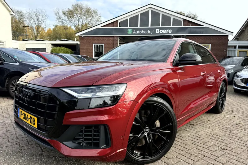 Audi Q8 (2021)