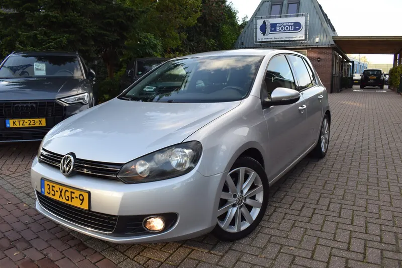 Volkswagen Golf (2012)