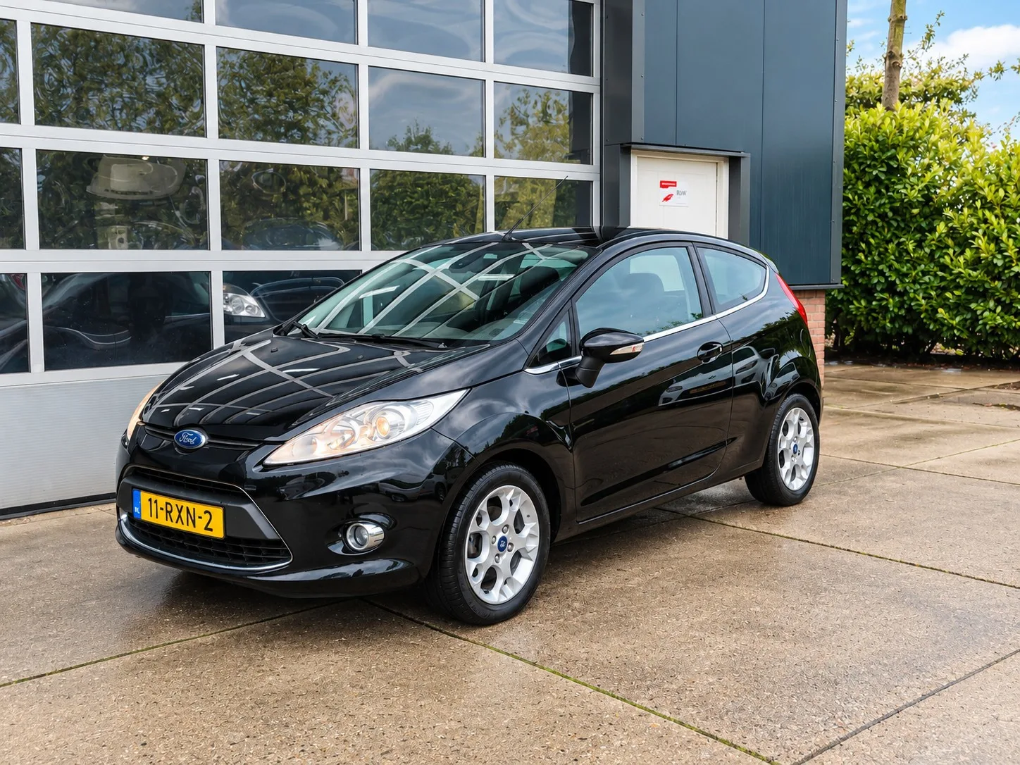 Ford Fiesta (2011) — foto 1