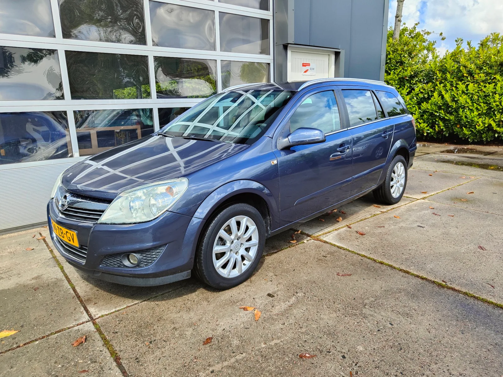 Opel Astra (2007) — foto 1