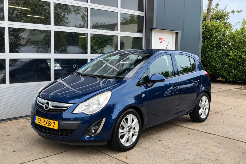 Opel Corsa (2011)
