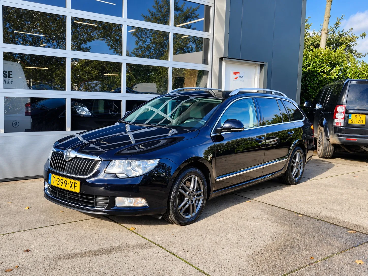 Škoda Superb (2012) — foto 1