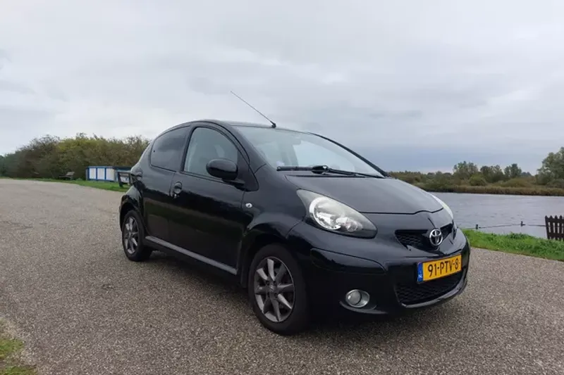 Toyota Aygo (2011)