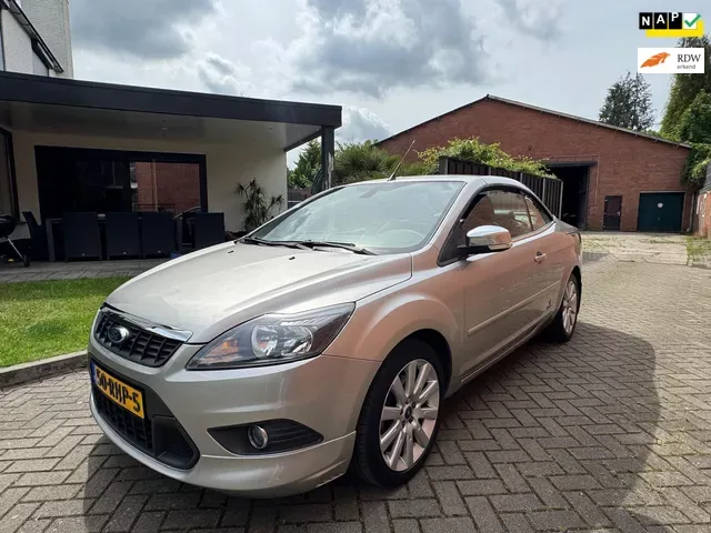 Ford Focus (2011) — foto 1
