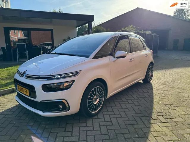 Citroën C4 Picasso (2019) — foto 1