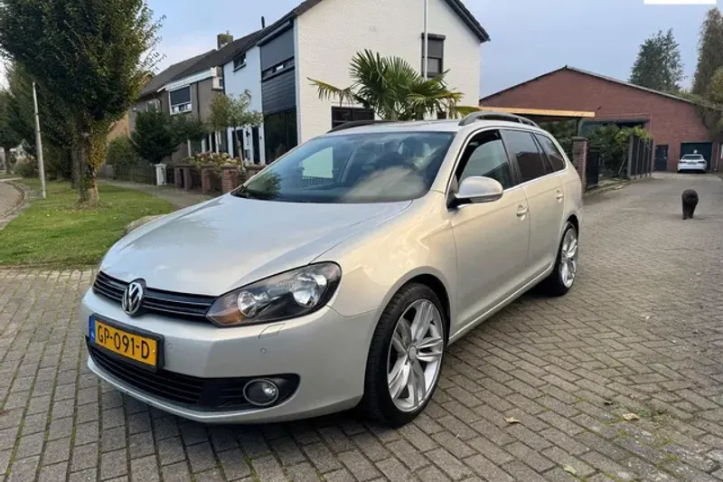 Volkswagen Golf (2009)