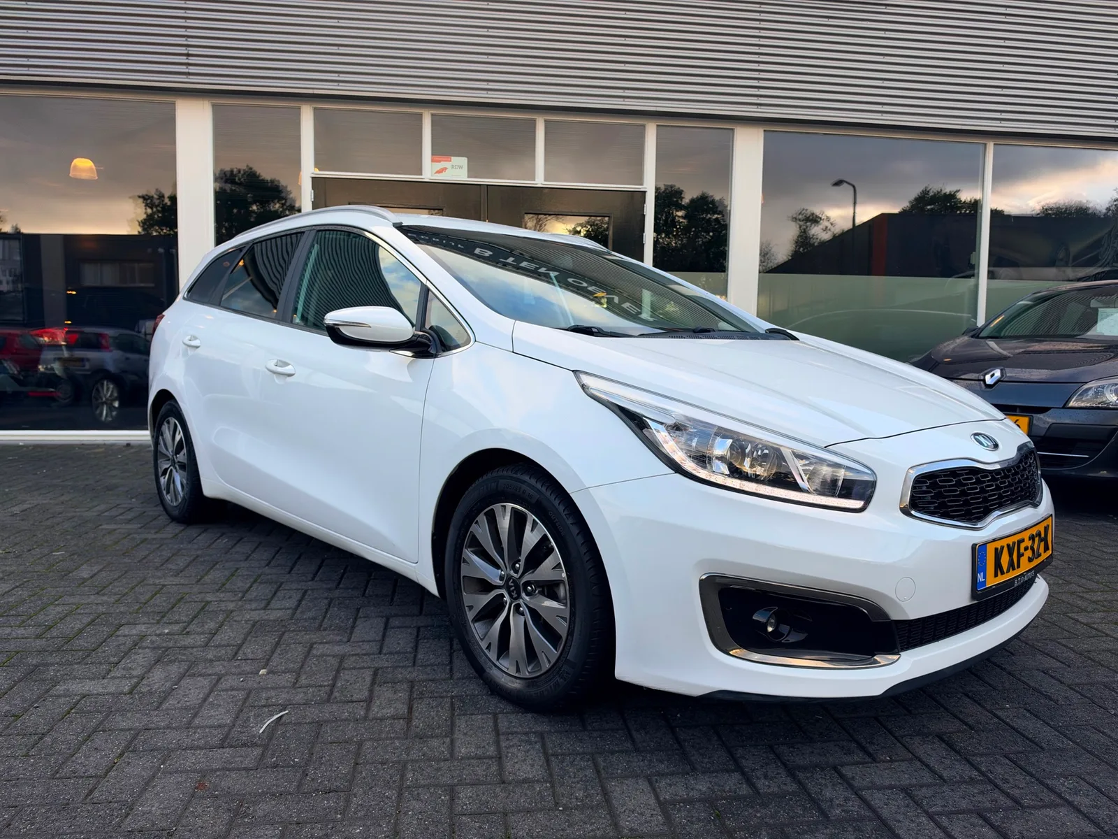 Kia Ceed (2017) — foto 1