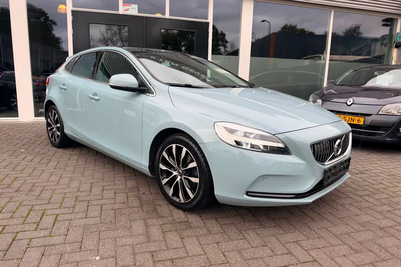 Volvo V40 (2018)