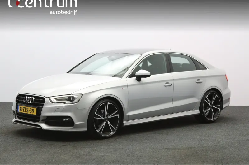 Audi A3 (2015)