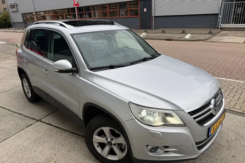 Volkswagen Tiguan (2009)