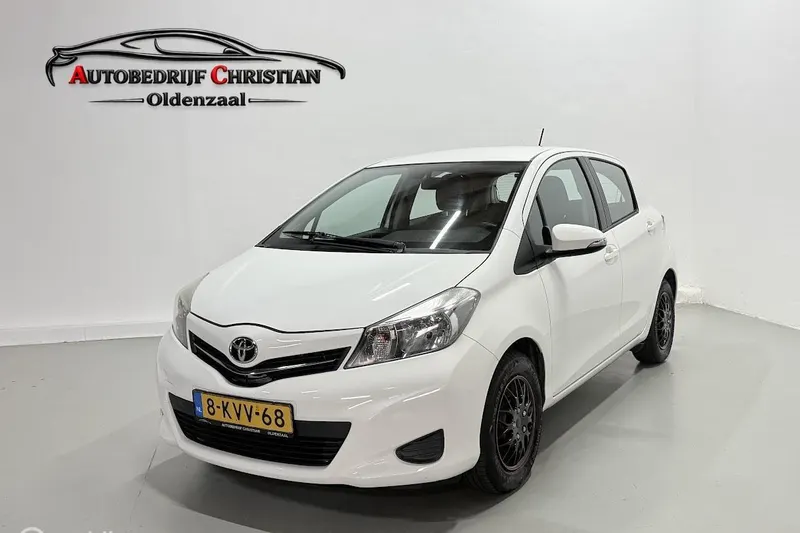 Toyota Yaris (2013)