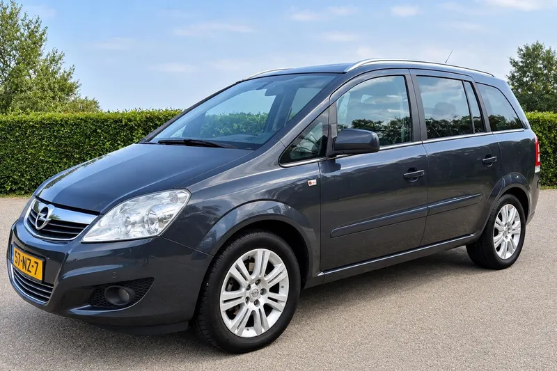 Opel Zafira (2011)