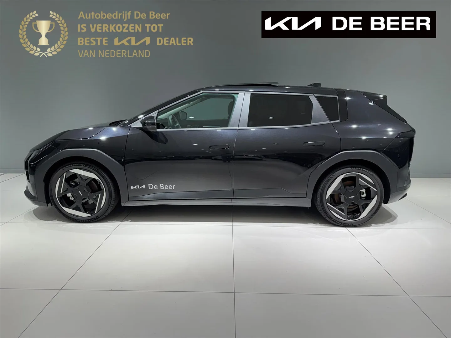 Kia EV4 (2026) — foto 1