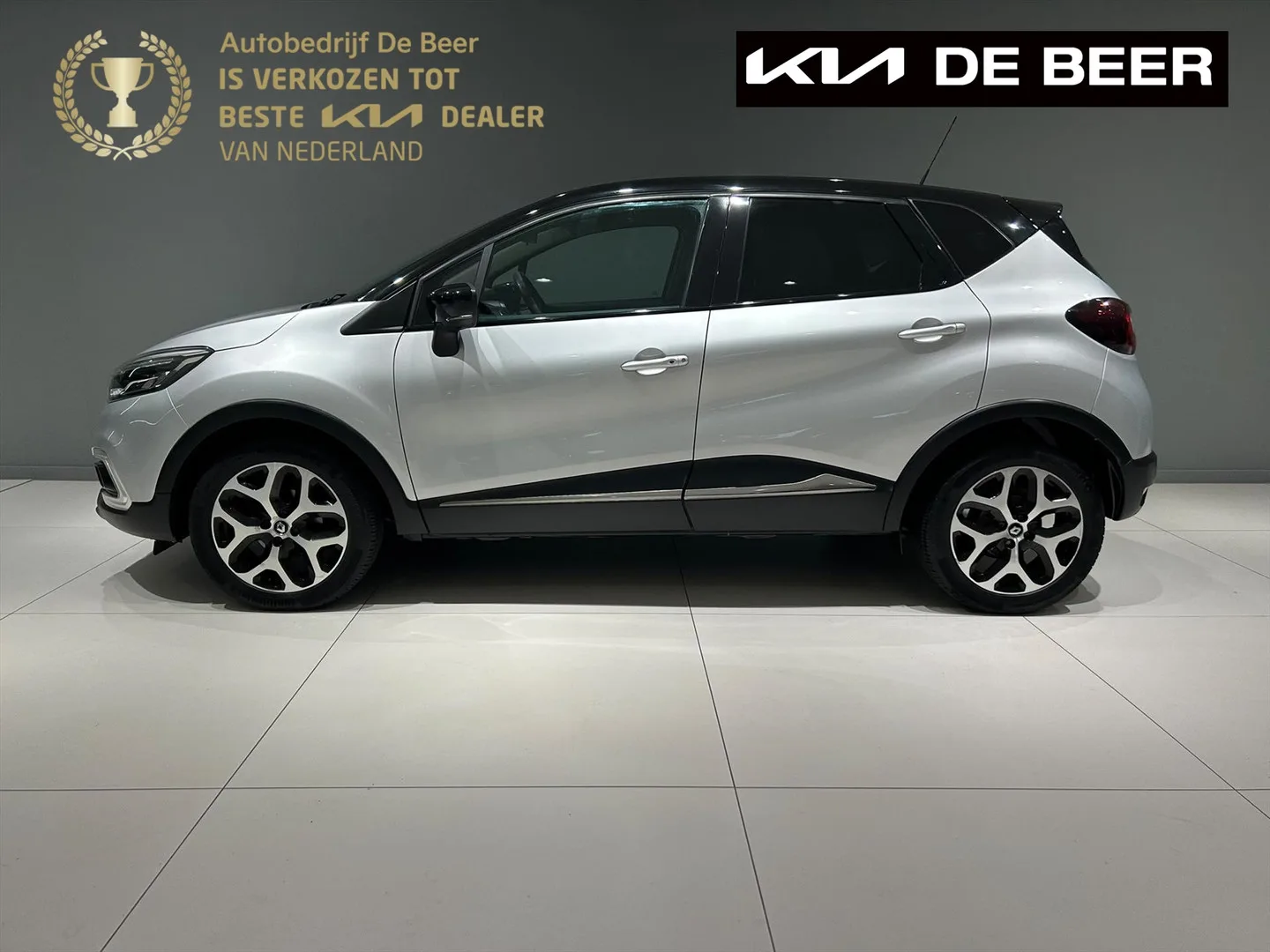 Renault Captur (2017) — foto 1