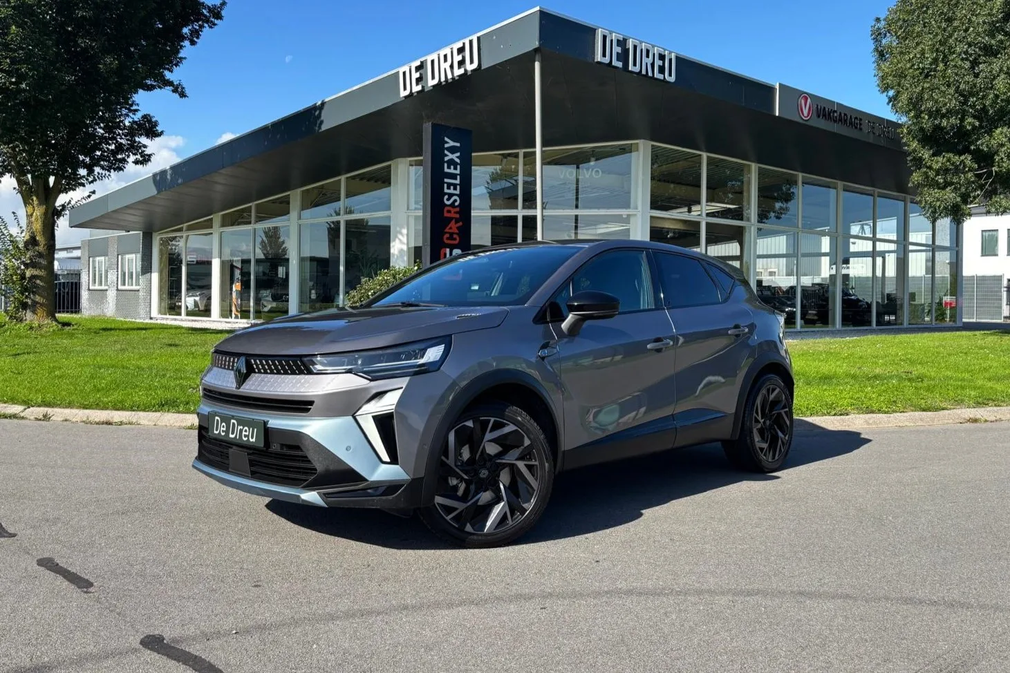 Renault Captur (2025) — foto 1