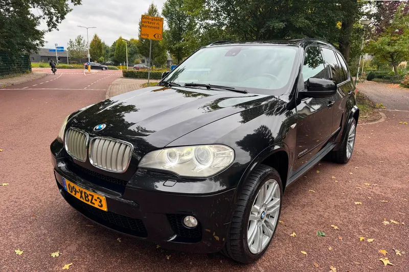 BMW X5 (2011)