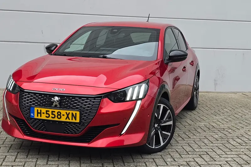 Peugeot 208 (2020)