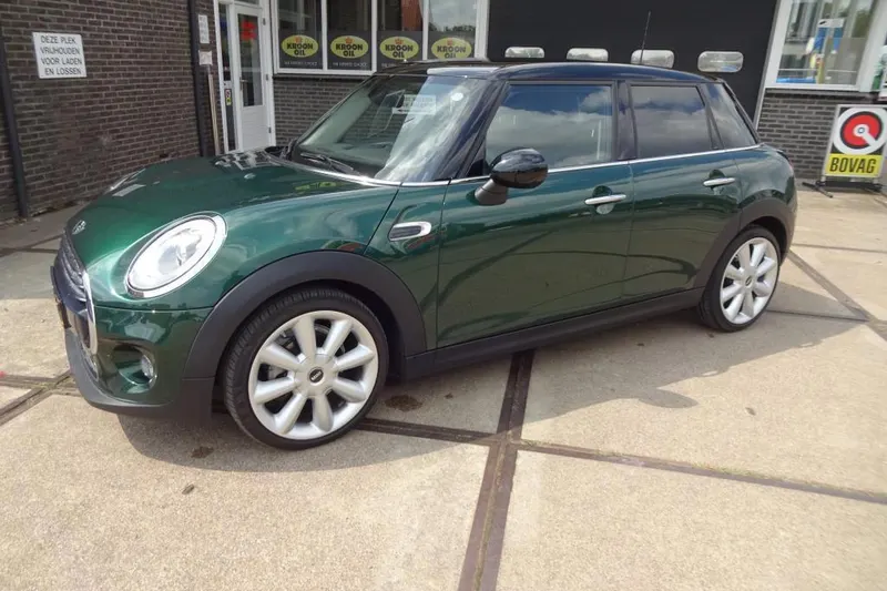 MINI Cooper (2018)