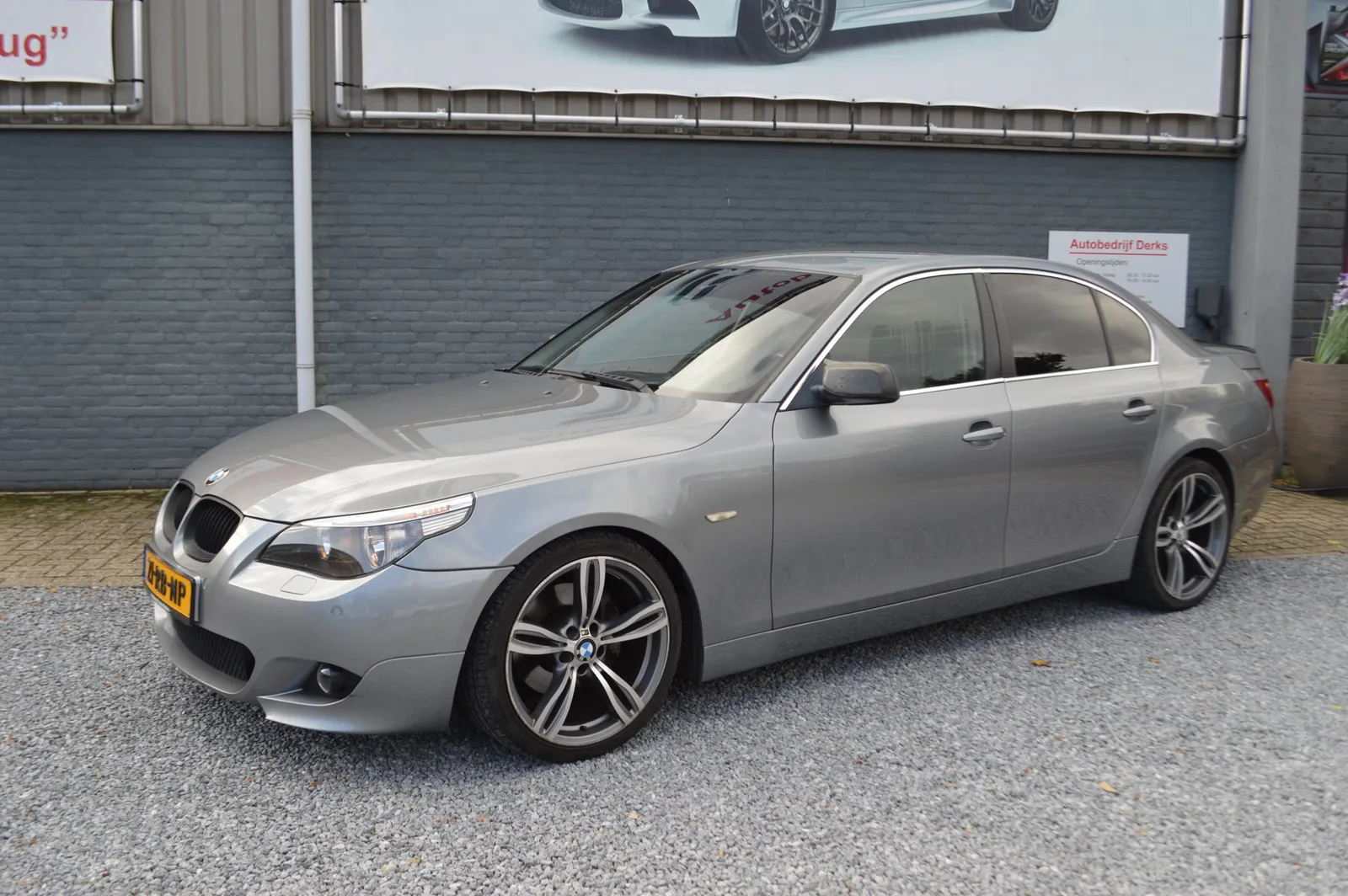 BMW 5-Serie (2005) — foto 1