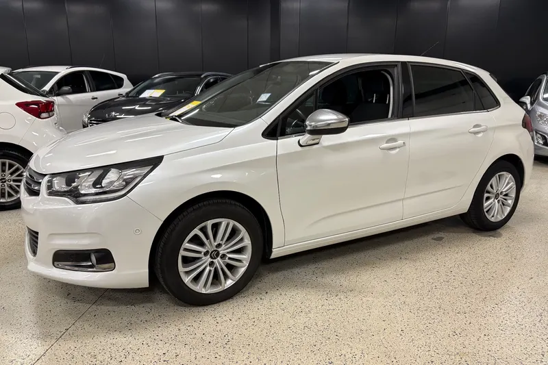 Kia Rio (2022)