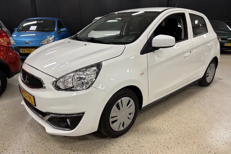 Mitsubishi Space Star (2019)