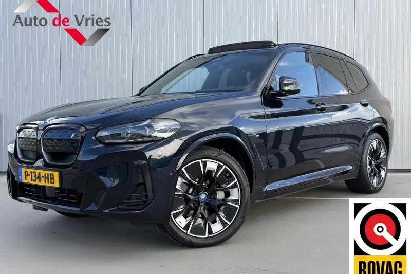 BMW iX3 (2022)