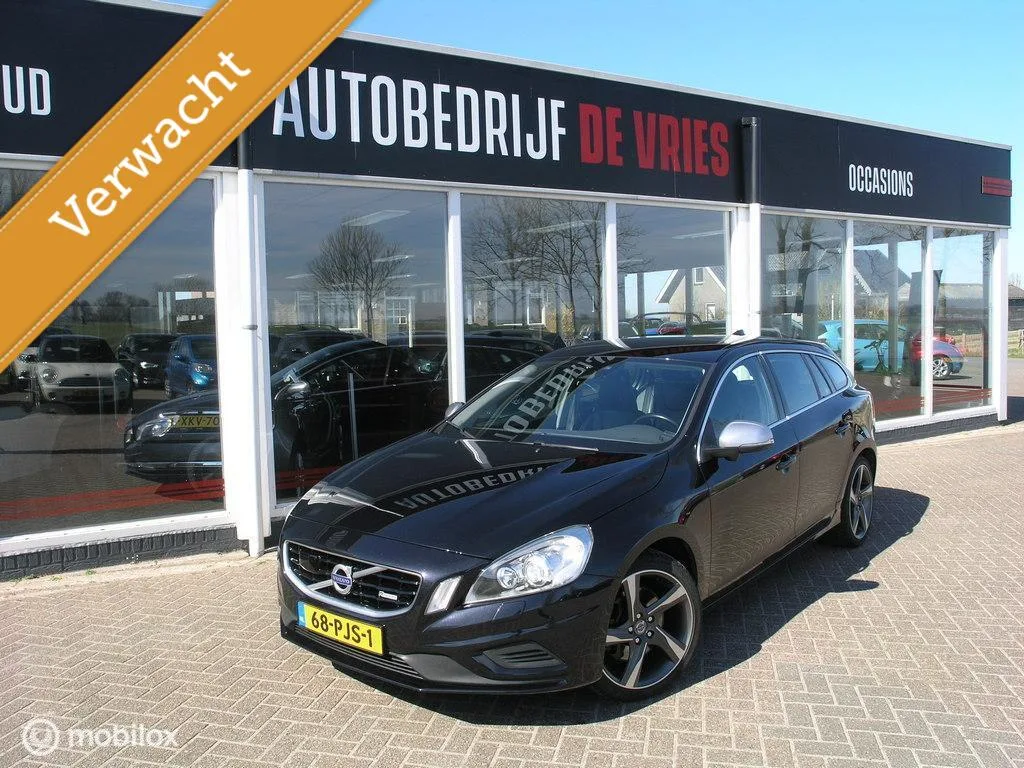 Volvo V60 (2011) — foto 1