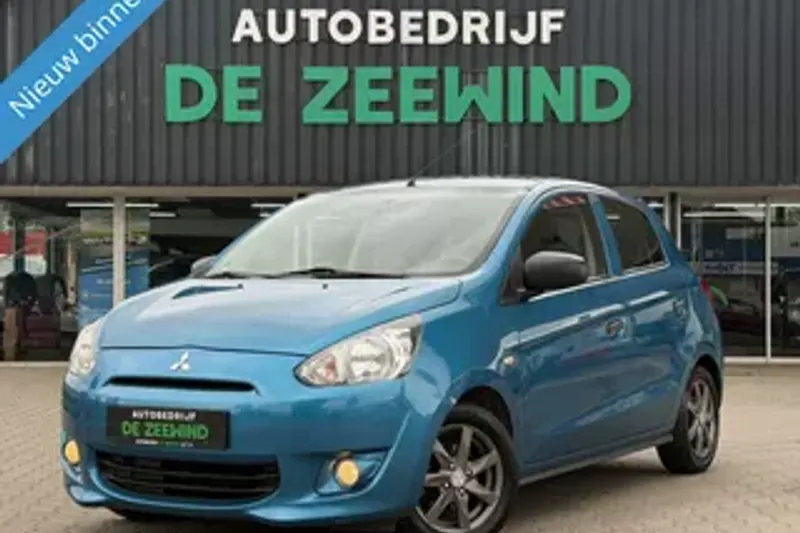 Mitsubishi Space Star (2014)