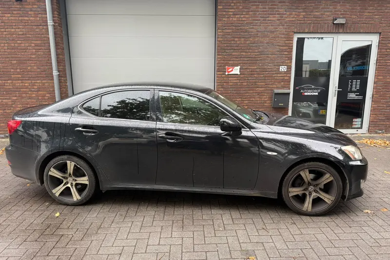 Lexus IS (2006)