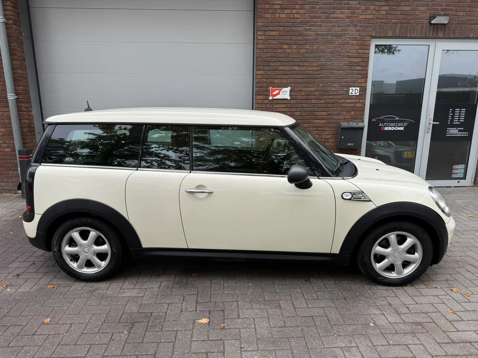 MINI Clubman (2009) — foto 1
