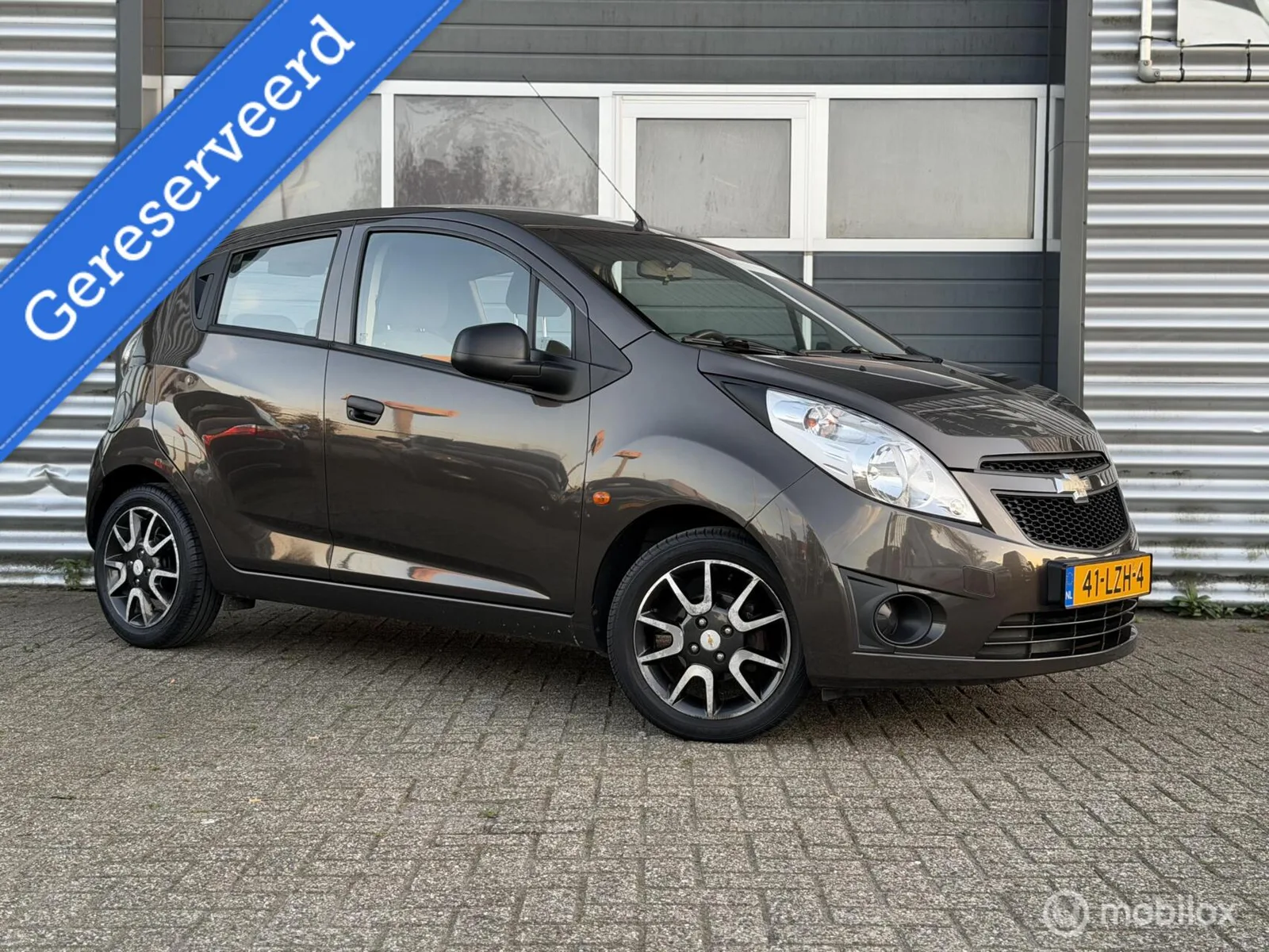 Chevrolet Spark (2010) — foto 1