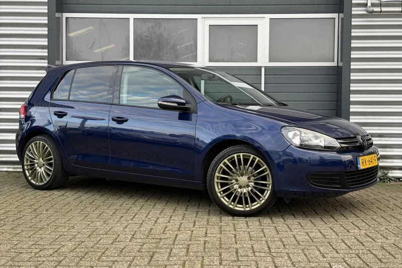 Volkswagen Golf (2010)