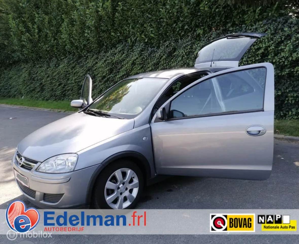 Opel Corsa (2005) — foto 1
