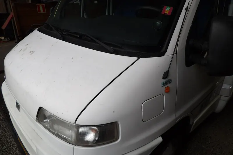 Fiat 230 (2002)