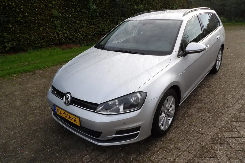 Volkswagen Golf (2016)