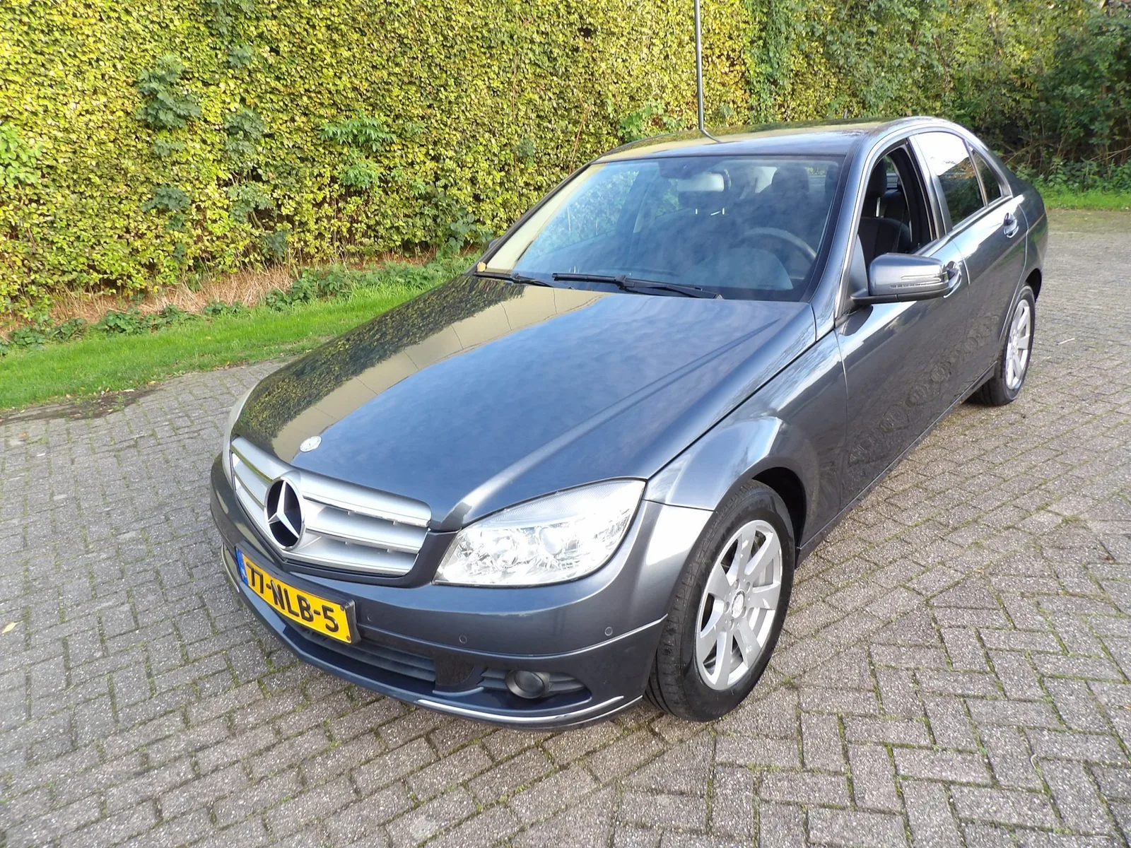 Mercedes-Benz C-Klasse (2010) — foto 1